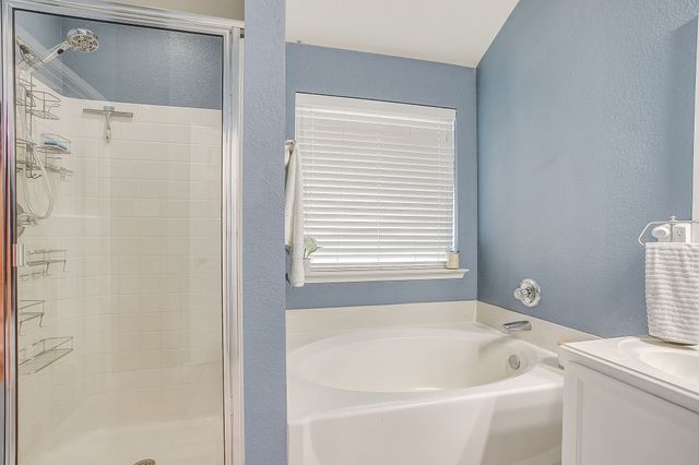 11744 Kenny Drive, Fort Worth, TX 76244