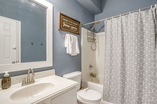 11744 Kenny Drive, Fort Worth, TX 76244