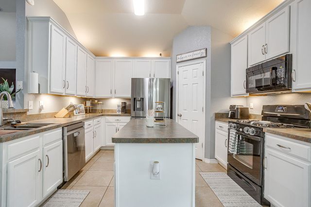 11744 Kenny Drive, Fort Worth, TX 76244