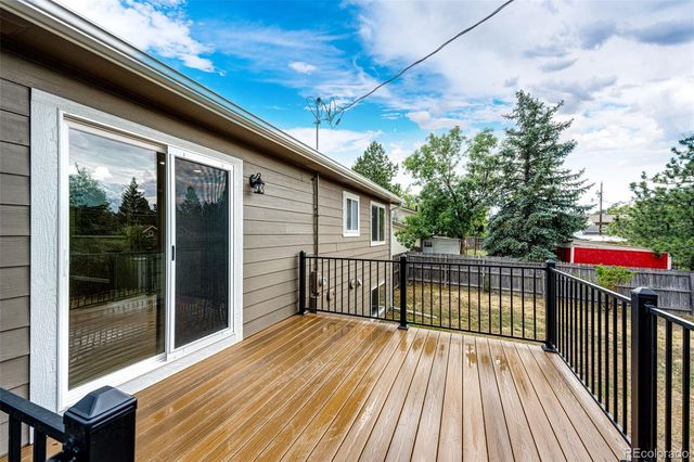 841 S Elbert Street, Elizabeth, CO 80107