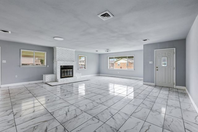 113 Prosperity St, Chauvin, LA 70344