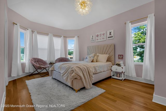96 Wall Street, West Long Branch, NJ 07764