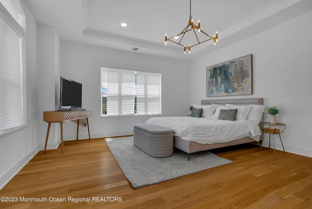 96 Wall Street, West Long Branch, NJ 07764