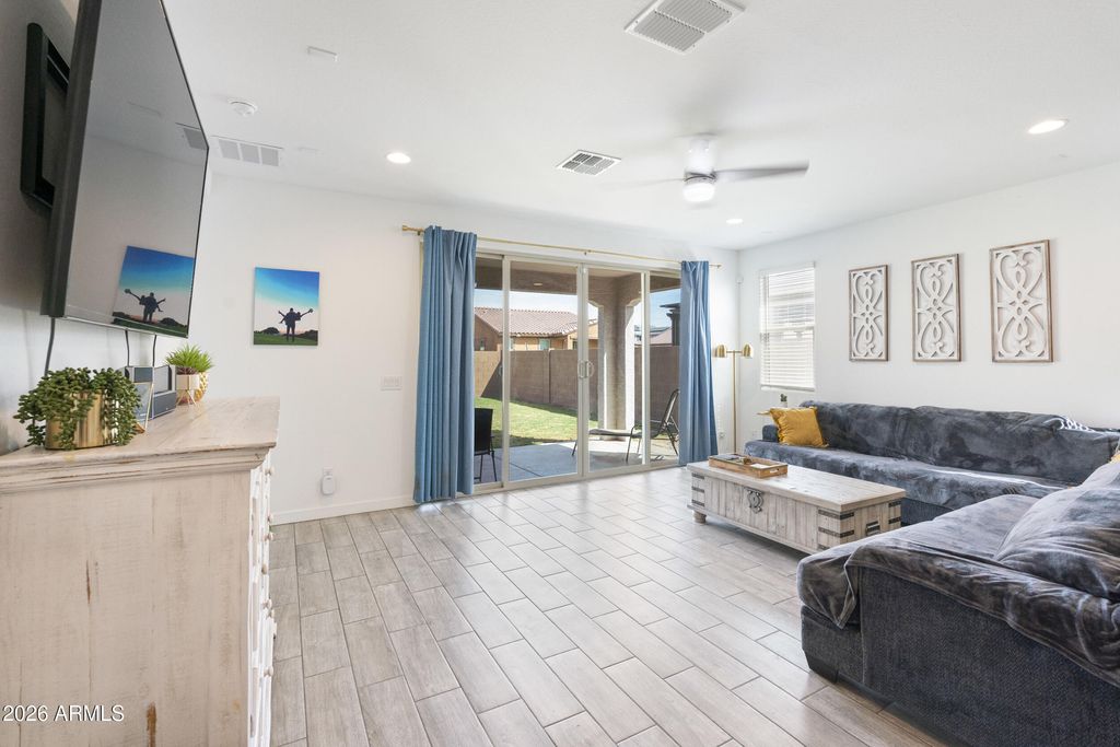 9512 W TURNEY Avenue, Phoenix, AZ 85037 — photo 3
