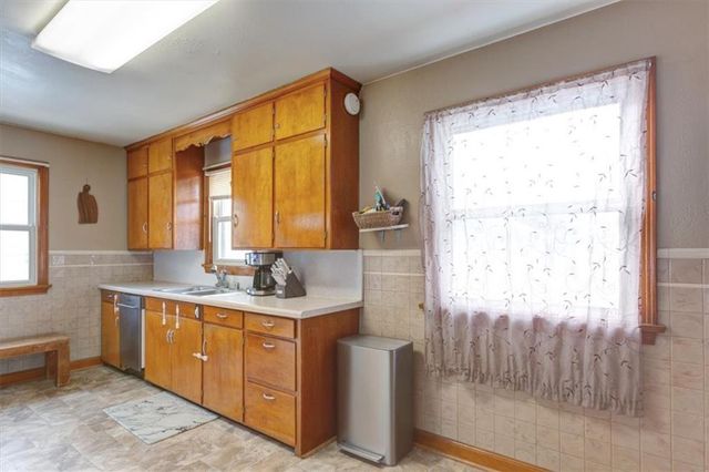 2009 Valmont Avenue, Eau Claire, WI 54701