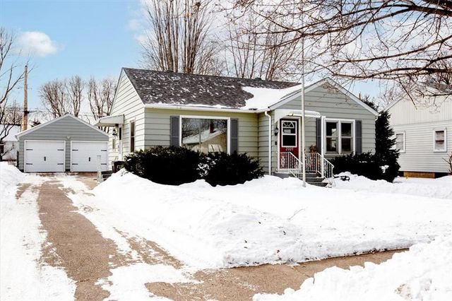 2009 Valmont Avenue, Eau Claire, WI 54701