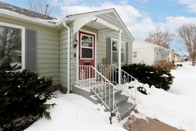 2009 Valmont Avenue, Eau Claire, WI 54701
