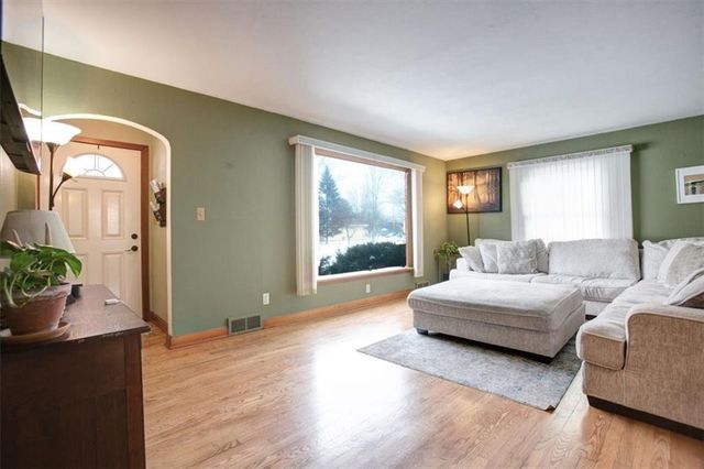 2009 Valmont Avenue, Eau Claire, WI 54701