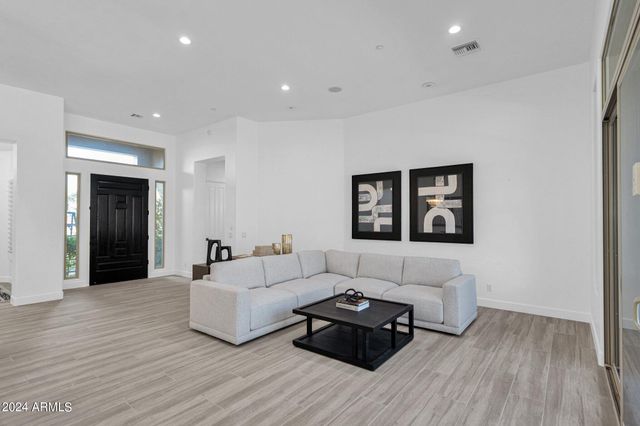 11416 E AUTUMN SAGE Drive, Scottsdale, AZ 85255