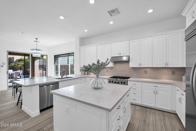11416 E AUTUMN SAGE Drive, Scottsdale, AZ 85255