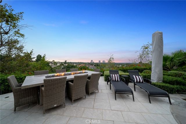 1 Monaco, Newport Beach, CA 92660