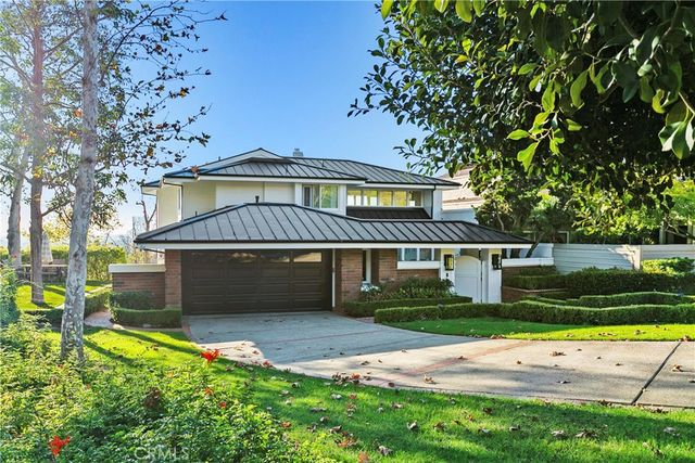 1 Monaco, Newport Beach, CA 92660