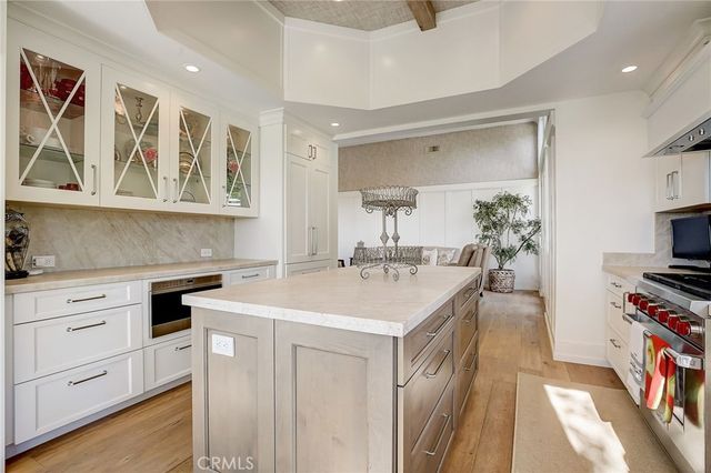 1 Monaco, Newport Beach, CA 92660