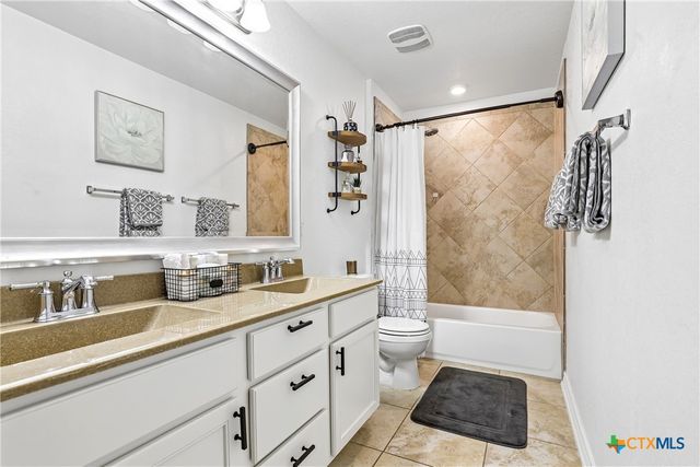 3869 Legend Hill, New Braunfels, TX 78130