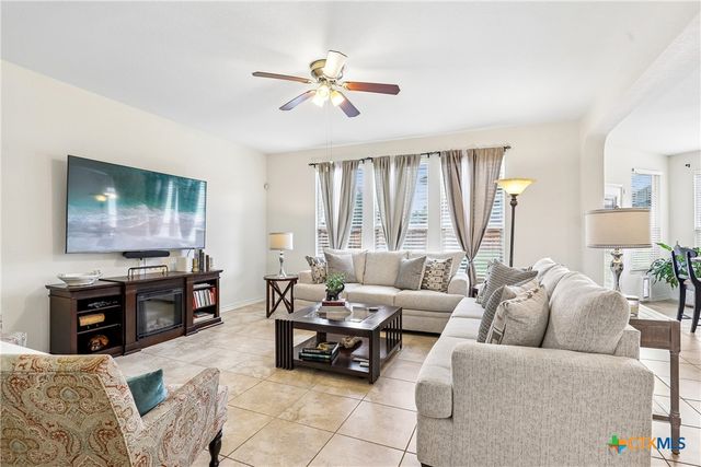 3869 Legend Hill, New Braunfels, TX 78130