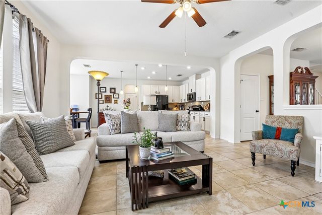 3869 Legend Hill, New Braunfels, TX 78130