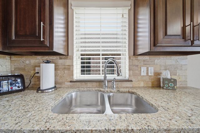 18402 E 46th Street, Tulsa, OK 74134