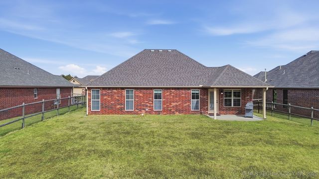 18402 E 46th Street, Tulsa, OK 74134