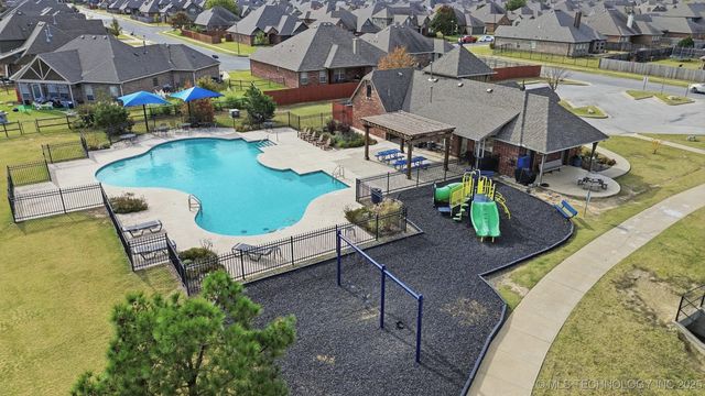 18402 E 46th Street, Tulsa, OK 74134