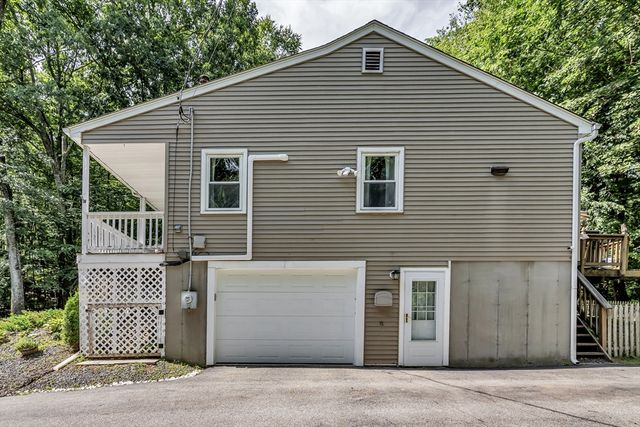 2 Gates Ln, Millbury, MA 01527
