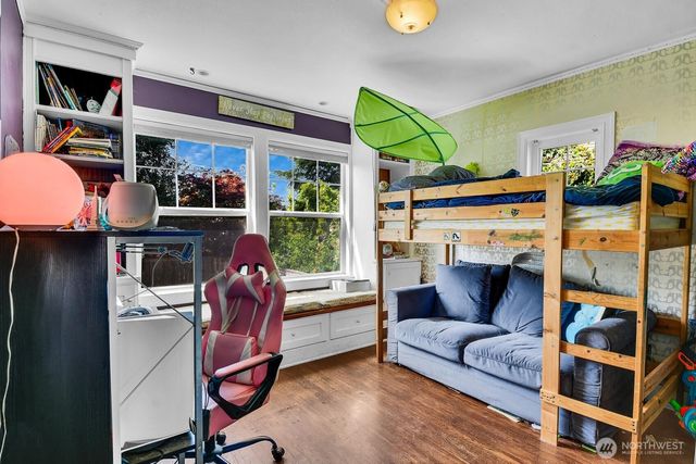 315 N 46th, Seattle, WA 98103