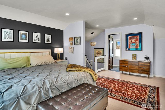 315 N 46th, Seattle, WA 98103