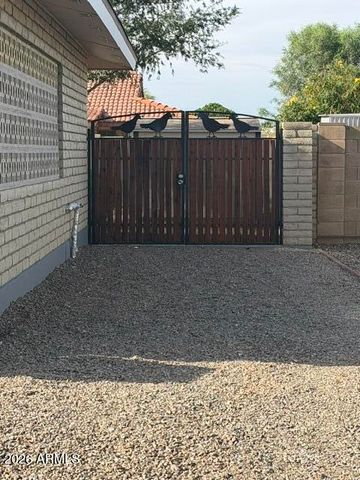 6249 E EVERGREEN Street, Mesa, AZ 85205