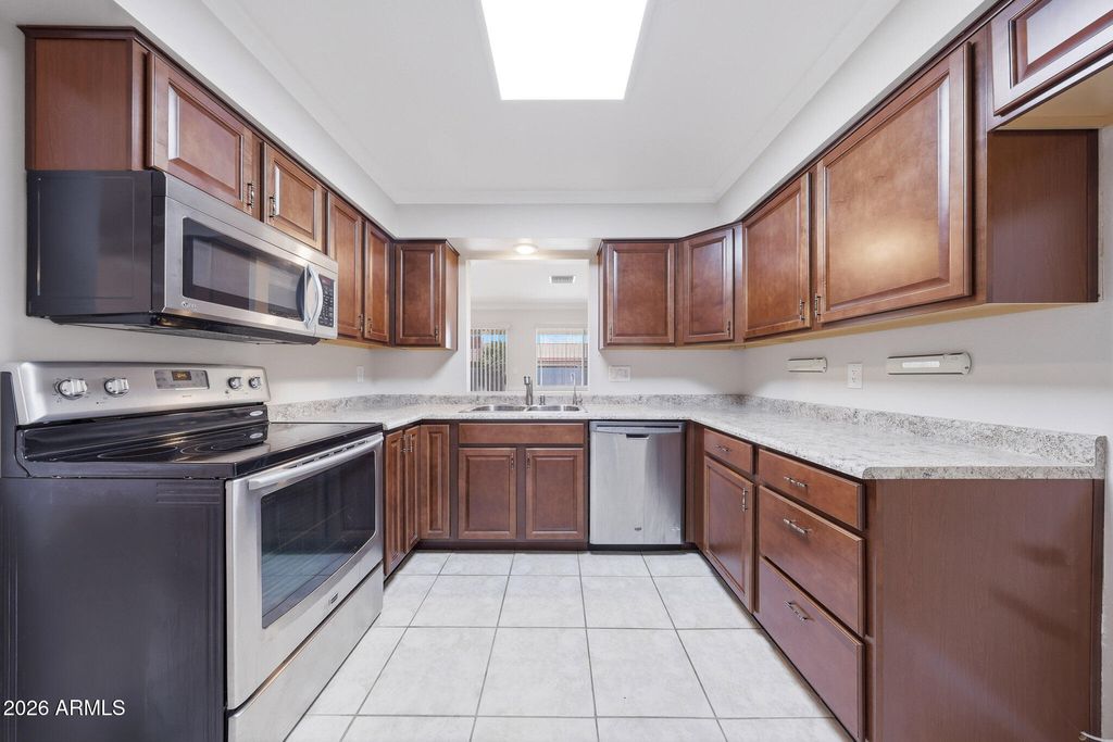 6249 E EVERGREEN Street, Mesa, AZ 85205 — photo 2