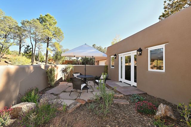 682 Garcia Street, Santa Fe, NM 87505