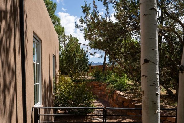 682 Garcia Street, Santa Fe, NM 87505