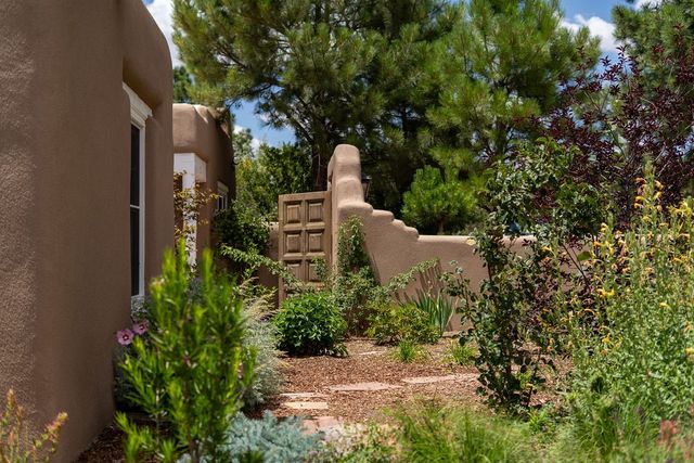 682 Garcia Street, Santa Fe, NM 87505