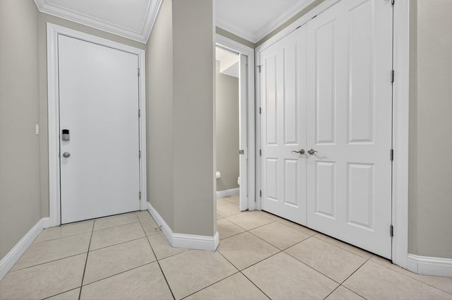 240 SE Brooks Street B202, Fort Walton Beach, FL 32548