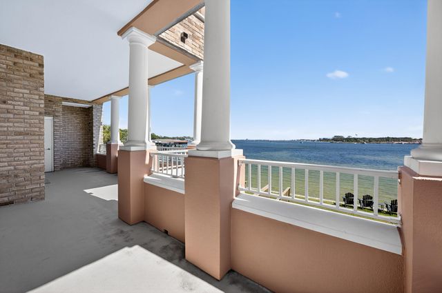 240 SE Brooks Street B202, Fort Walton Beach, FL 32548