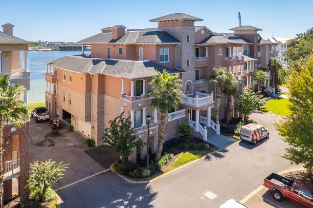 240 SE Brooks Street B202, Fort Walton Beach, FL 32548