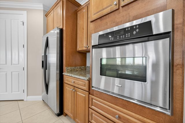 240 SE Brooks Street B202, Fort Walton Beach, FL 32548