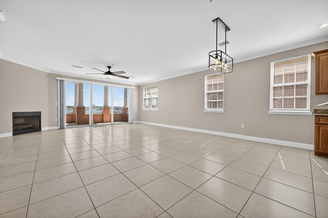 240 SE Brooks Street B202, Fort Walton Beach, FL 32548