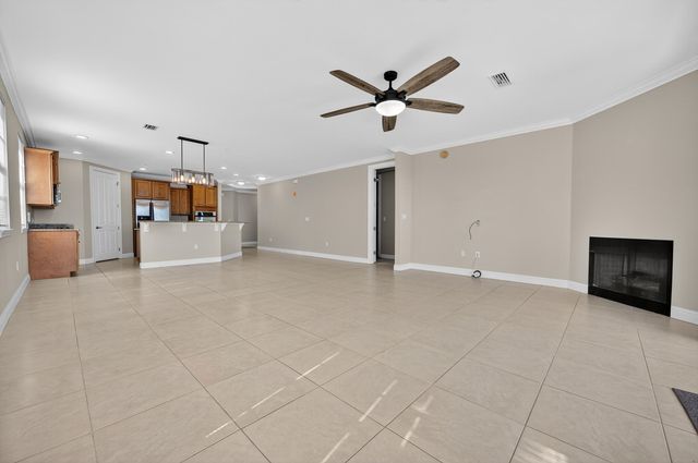 240 SE Brooks Street B202, Fort Walton Beach, FL 32548