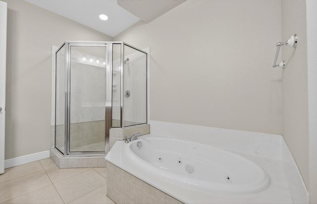 240 SE Brooks Street B202, Fort Walton Beach, FL 32548