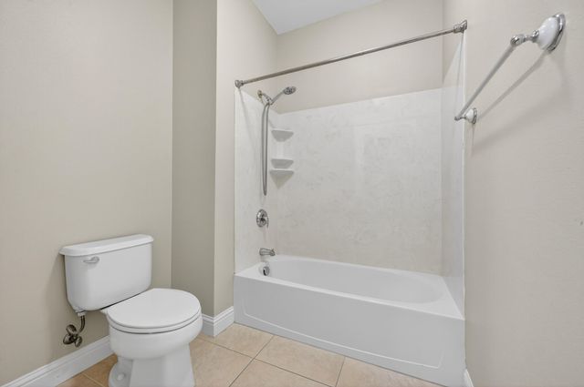 240 SE Brooks Street B202, Fort Walton Beach, FL 32548