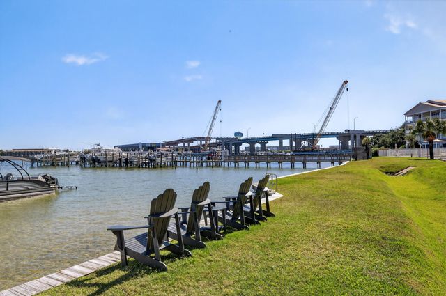 240 SE Brooks Street B202, Fort Walton Beach, FL 32548