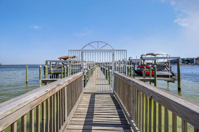 240 SE Brooks Street B202, Fort Walton Beach, FL 32548