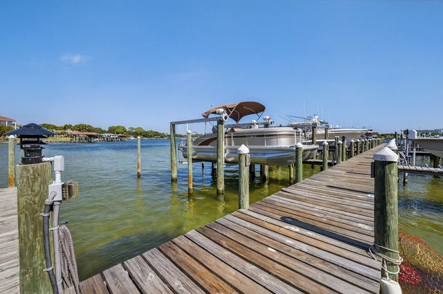 240 SE Brooks Street B202, Fort Walton Beach, FL 32548