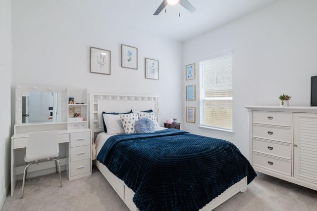 1236 Scenic Green LOOP, Georgetown, TX 78628