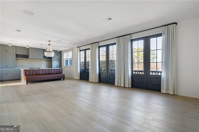 2183 Niles Place, Atlanta, GA 30324