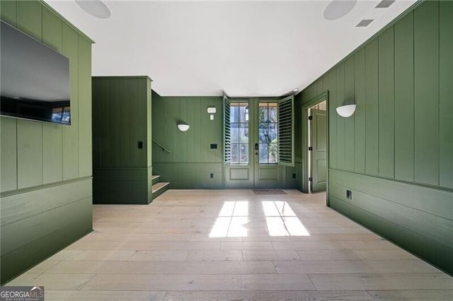 2183 Niles Place, Atlanta, GA 30324