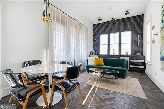 2183 Niles Place, Atlanta, GA 30324