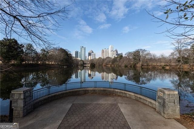 2183 Niles Place, Atlanta, GA 30324