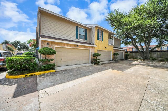 2220 Bering Drive 29, Houston, TX 77057