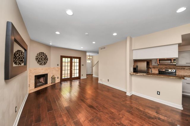 2220 Bering Drive 29, Houston, TX 77057