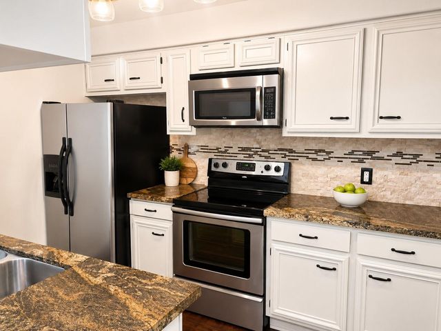 2220 Bering Drive 29, Houston, TX 77057